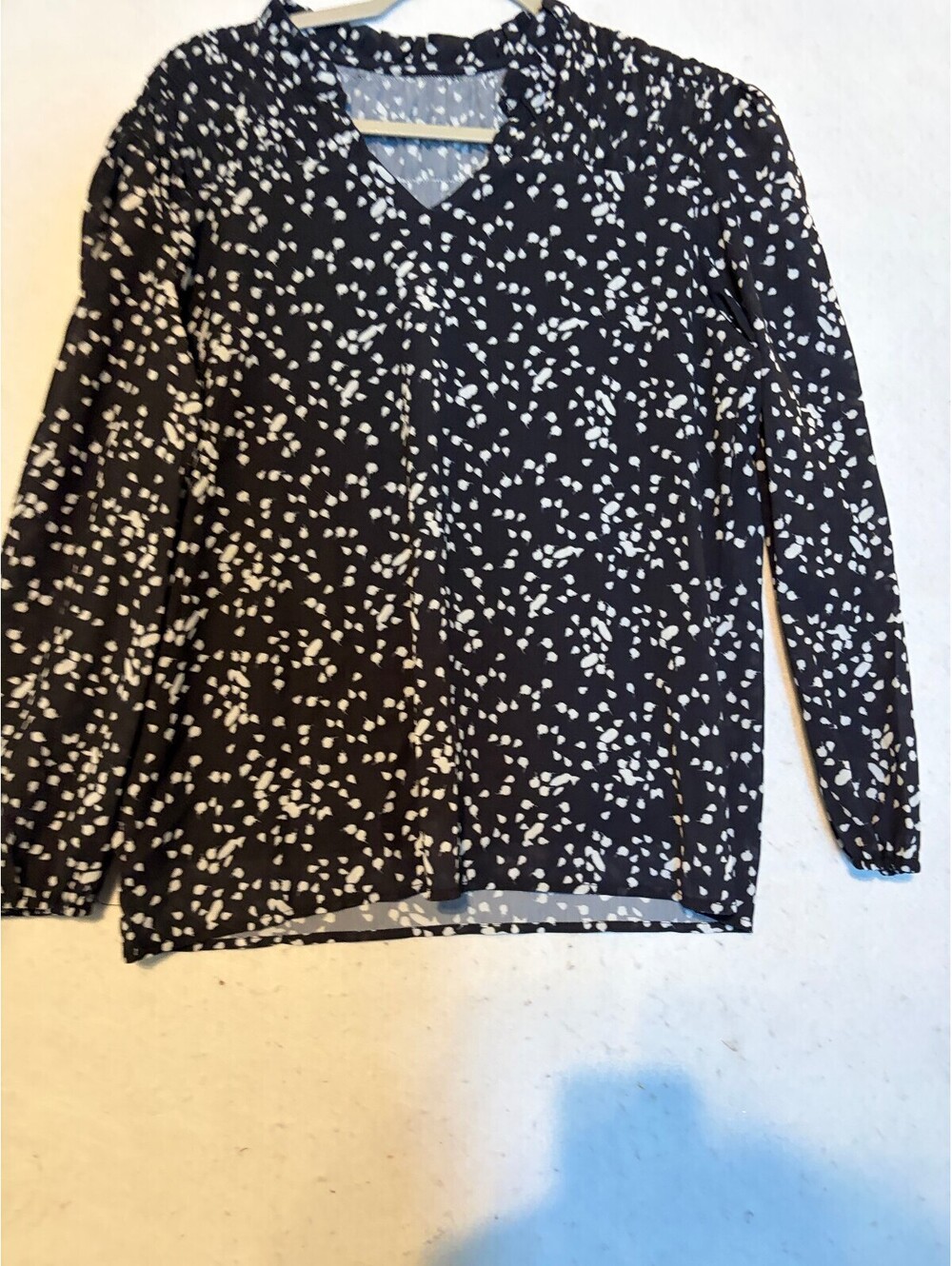 Black and White Patterned Long Sleeve Blouse Large
